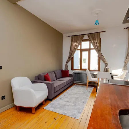 Apartamento Private Building Featuring Two Separate