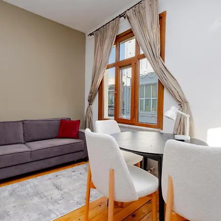 Apartment Private Building Featuring Two Separate